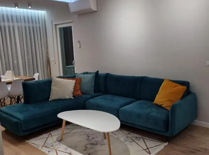 Star Apartament Gjiri Lalzit, Lura 2